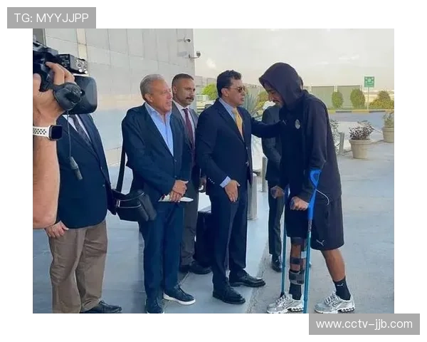曼市德比前伤病潮来袭两队合计十三人缺阵瓜帅仅余十六名一线队可用 曼市德比前伤病潮来袭两队合计十三人缺阵瓜帅仅余十六名一线队可用