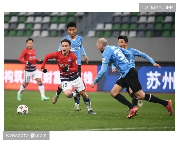 土超保级区混战:卡拉古姆克4分垫底,三队积分紧咬 土超保级区混战:卡拉古姆克4分垫底,三队积分紧咬